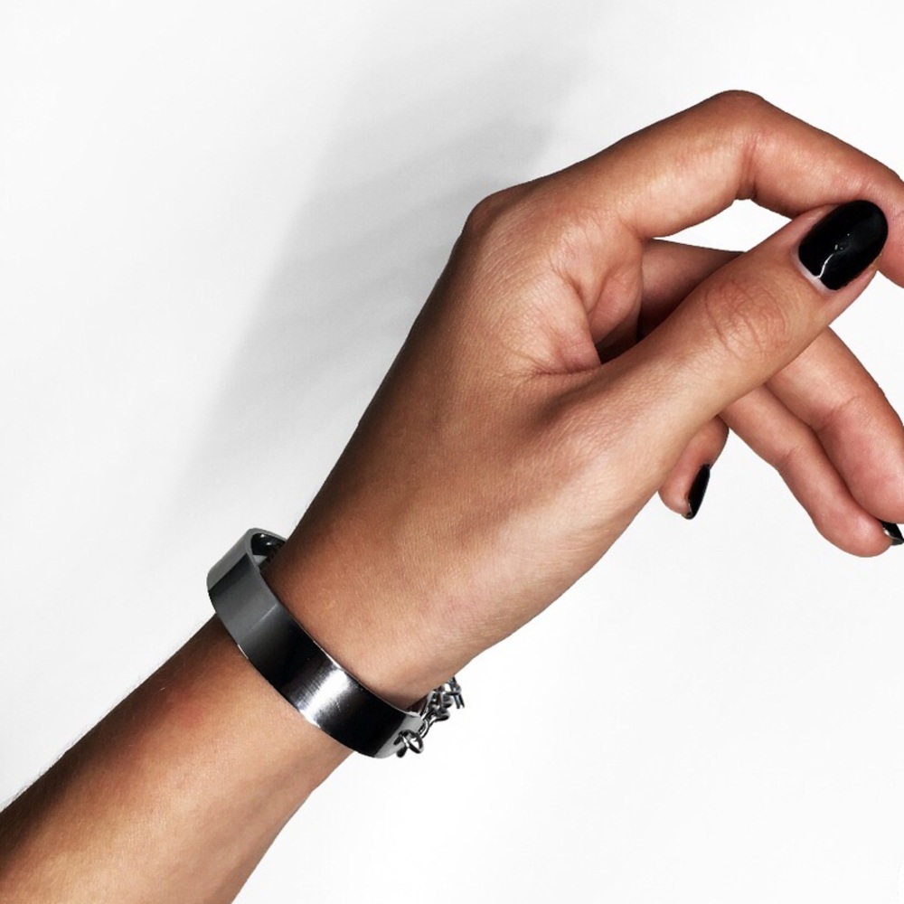 “Minimize Me” [FREE w/ BUNDLE]